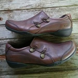 Taos "Encore" Slip-on Shoes